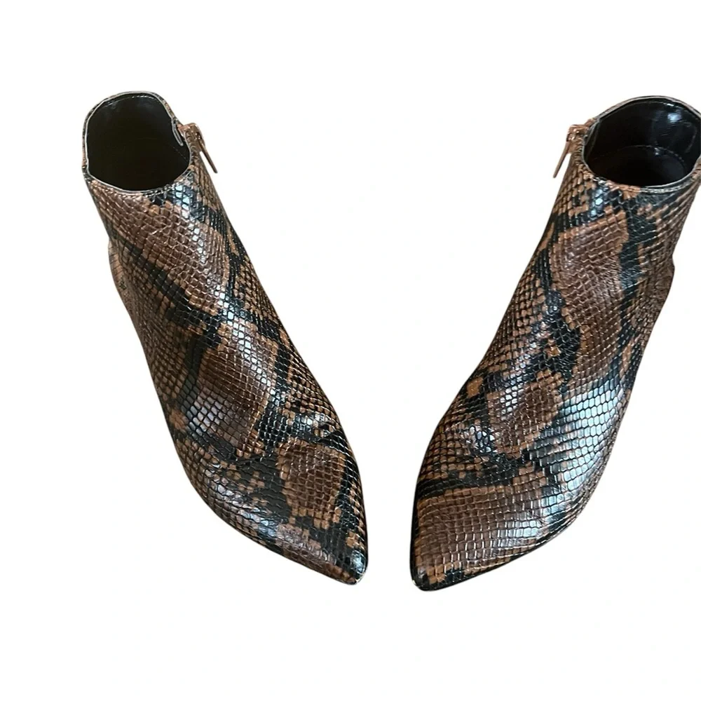 KENSIE Womens Chestnut Snake Brown Snake Print Leticia Leather Booties‎ 5.5 M - Picture 3 of 8